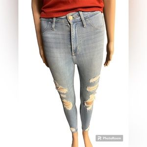 hollister light blue jeans